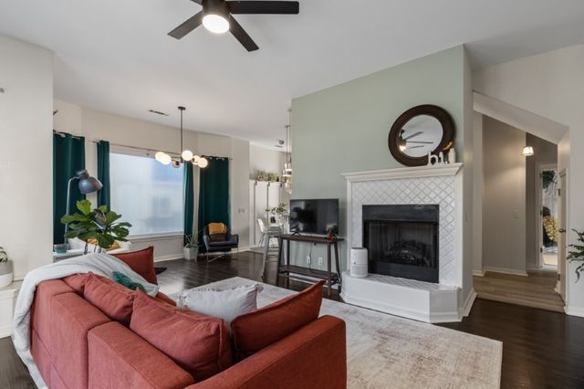 2725 N Westminster Drive, Fayetteville, AR 72704