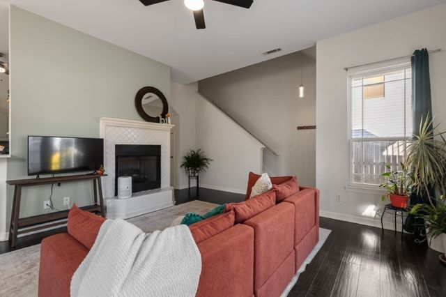 2725 N Westminster Drive, Fayetteville, AR 72704