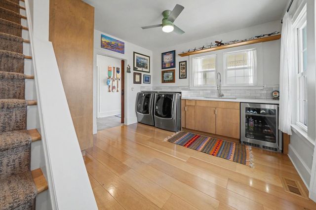 1806 Saint Clair River Drive, Algonac, MI 48001