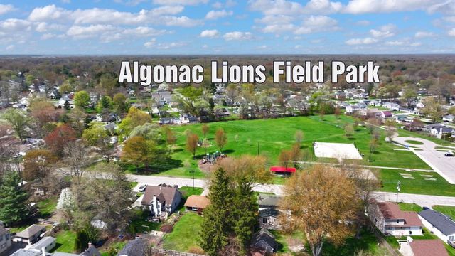 1806 Saint Clair River Drive, Algonac, MI 48001