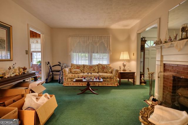 982 Highland Circle SE, Conyers, GA 30012