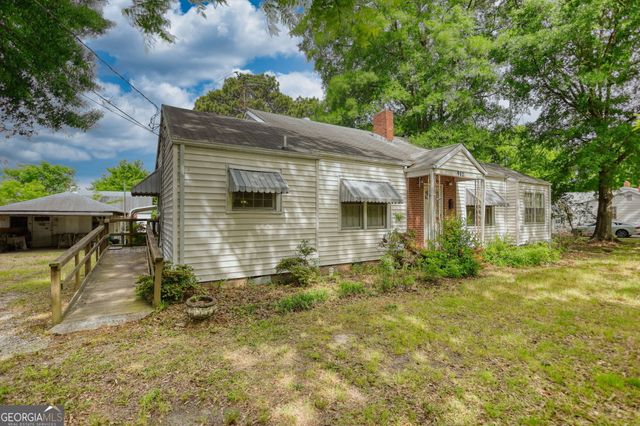 982 Highland Circle SE, Conyers, GA 30012