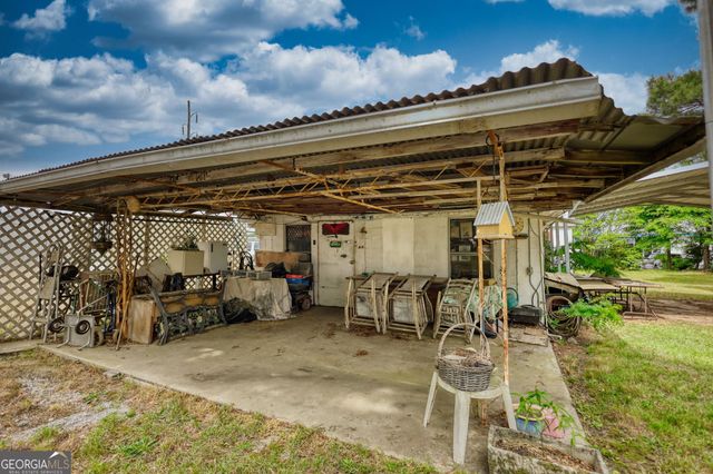 982 Highland Circle SE, Conyers, GA 30012