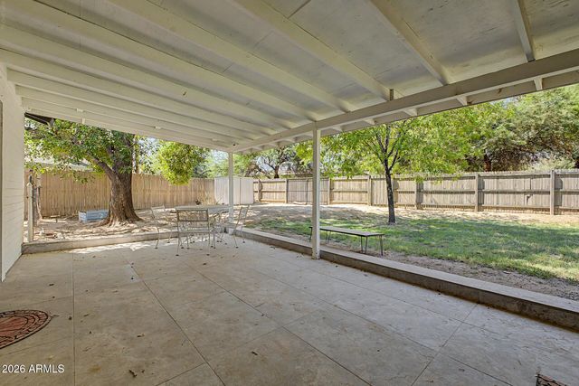 238 W ALICE Avenue, Phoenix, AZ 85021