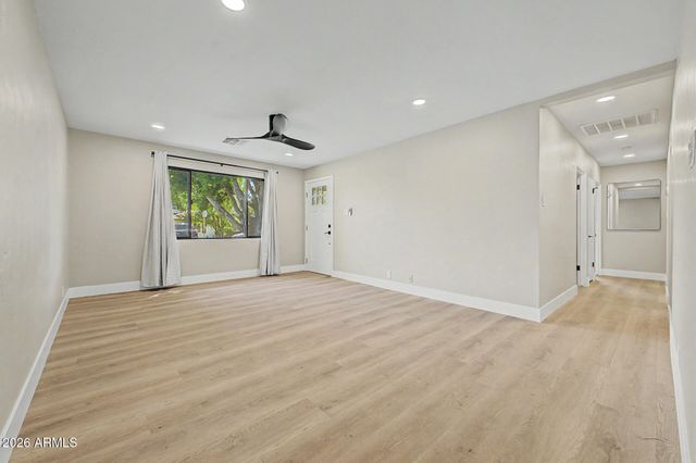 238 W ALICE Avenue, Phoenix, AZ 85021