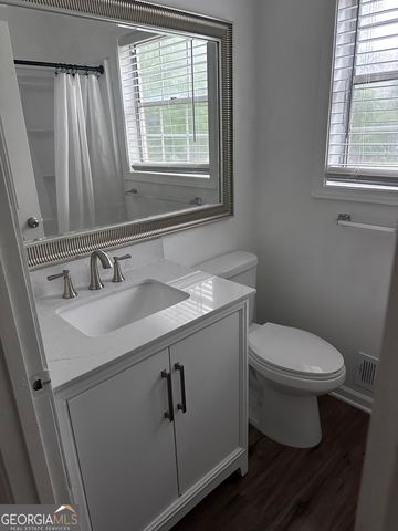 1247 Shoreham Drive, Atlanta, GA 30349