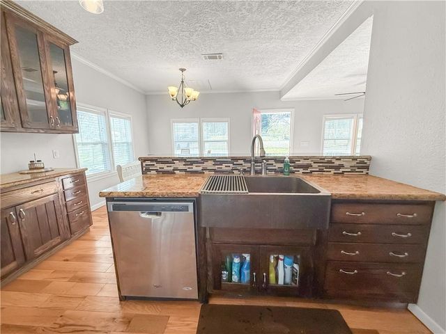 303 KNAPP Street, Leesville, LA 71446