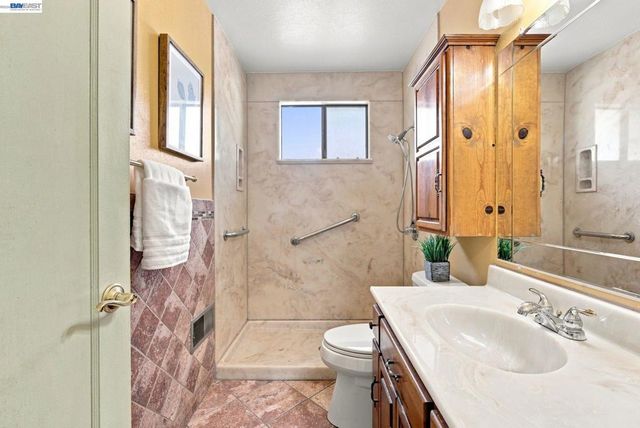 868 Videll St, San Lorenzo, CA 94580
