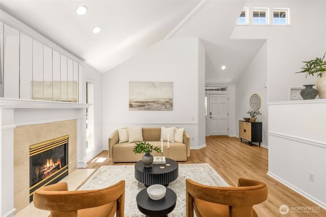 19303 Meridian Place W, Bothell, WA 98012