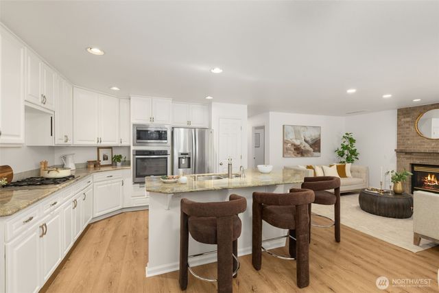 19303 Meridian Place W, Bothell, WA 98012