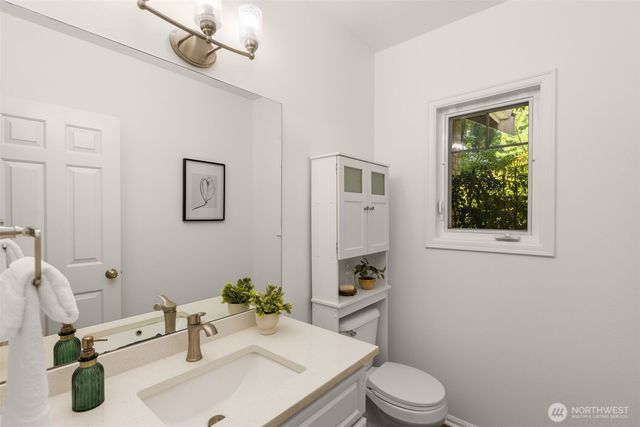 19303 Meridian Place W, Bothell, WA 98012