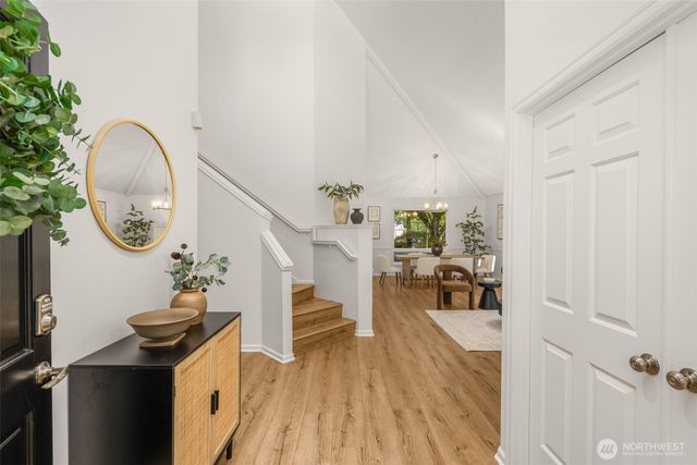 19303 Meridian Place W, Bothell, WA 98012