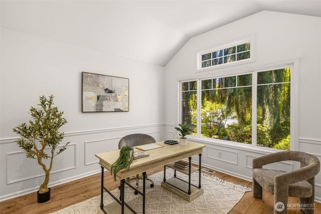 19303 Meridian Place W, Bothell, WA 98012