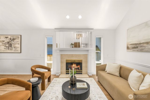 19303 Meridian Place W, Bothell, WA 98012