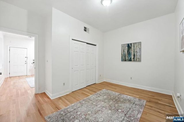 85 Broadway 1E, Jersey City, NJ 07306