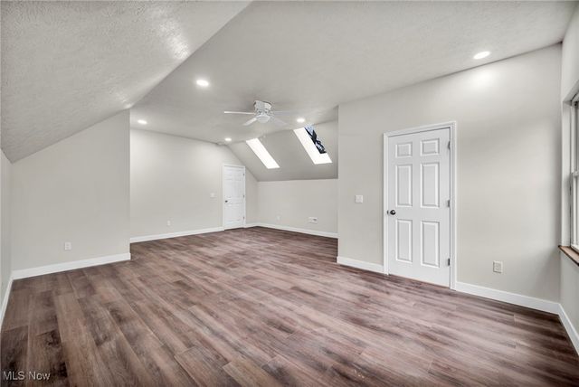 5939 Pearl Road, Cleveland, OH 44130