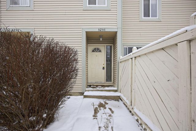 5258 Captains Court, Columbus, OH 43220