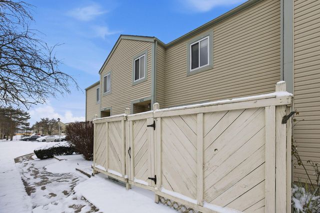 5258 Captains Court, Columbus, OH 43220