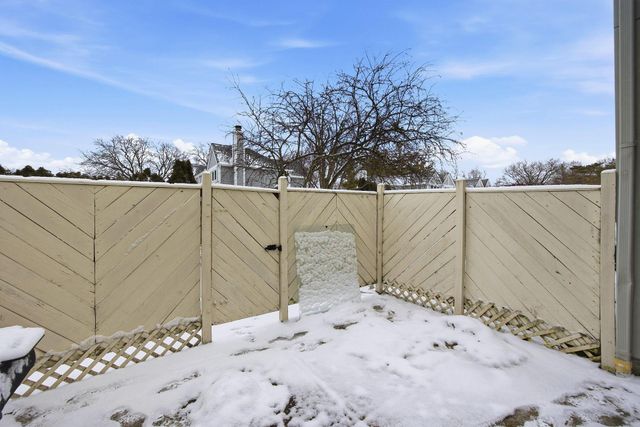 5258 Captains Court, Columbus, OH 43220