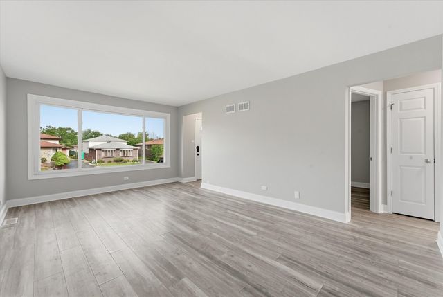 18045 Birch Avenue, Country Club Hills, IL 60478