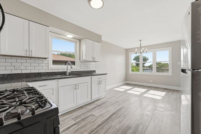 18045 Birch Avenue, Country Club Hills, IL 60478