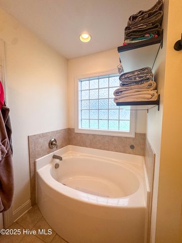2845 Mockingbird Lane, Winterville, NC 28590