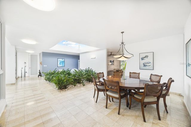 4 CALLE PETUNIA, San Juan, PR 00927