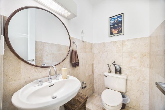 4 CALLE PETUNIA, San Juan, PR 00927