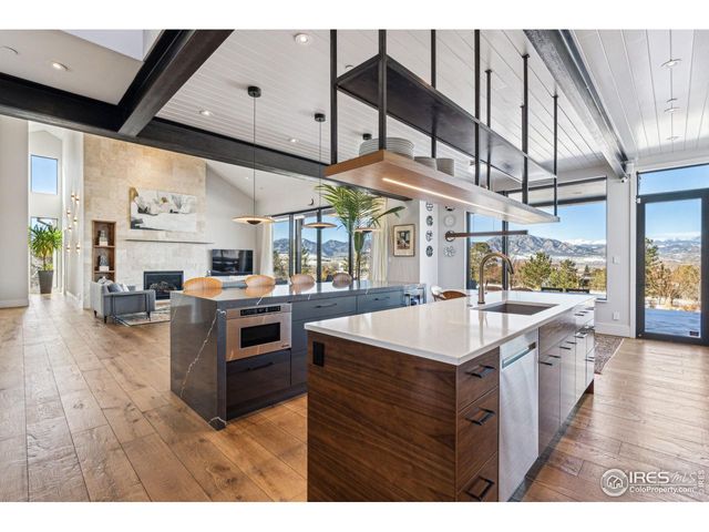 635 Paragon Dr, Boulder, CO 80303