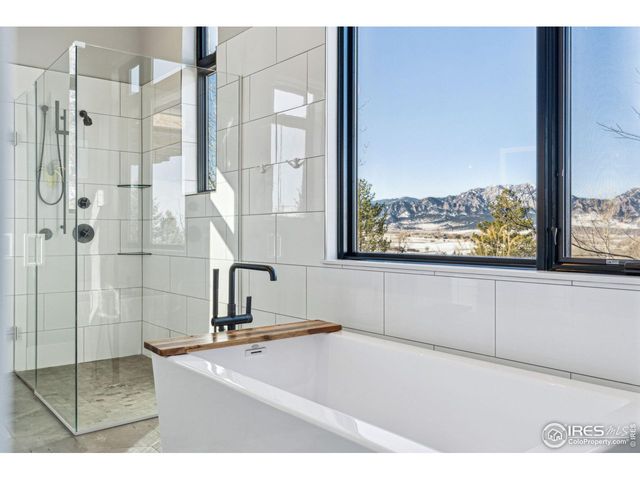 635 Paragon Dr, Boulder, CO 80303