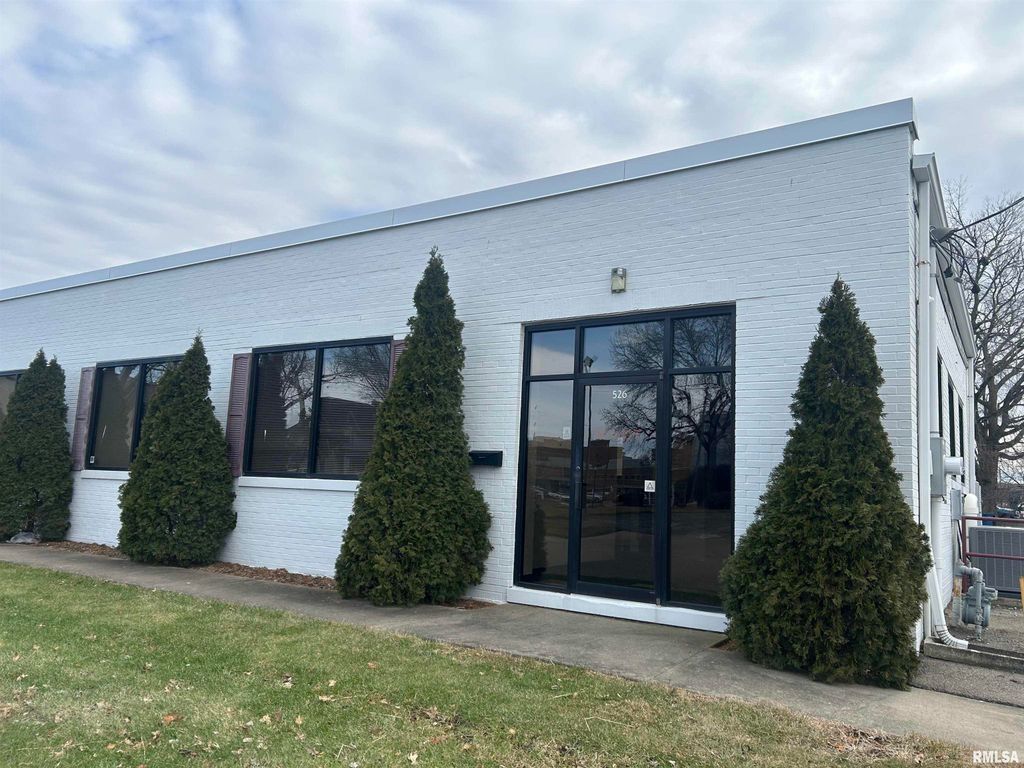 526 E ALLEN Street, Springfield, IL 62703