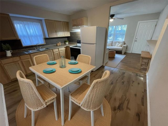 2911 N WOODROW AVENUE, Tampa, FL 33602