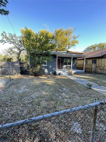 2911 N WOODROW AVENUE, Tampa, FL 33602