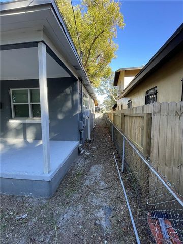 2911 N WOODROW AVENUE, Tampa, FL 33602