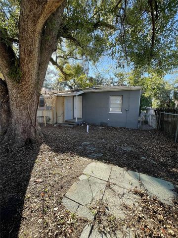 2911 N WOODROW AVENUE, Tampa, FL 33602