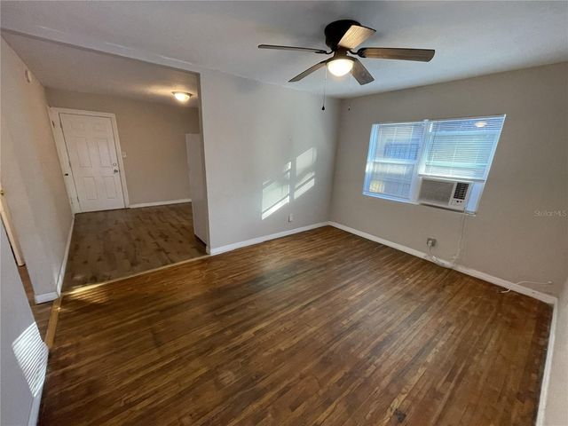 2911 N WOODROW AVENUE, Tampa, FL 33602