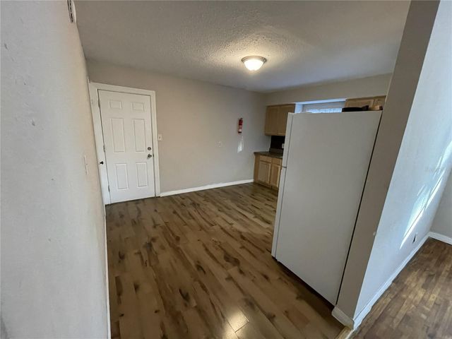 2911 N WOODROW AVENUE, Tampa, FL 33602