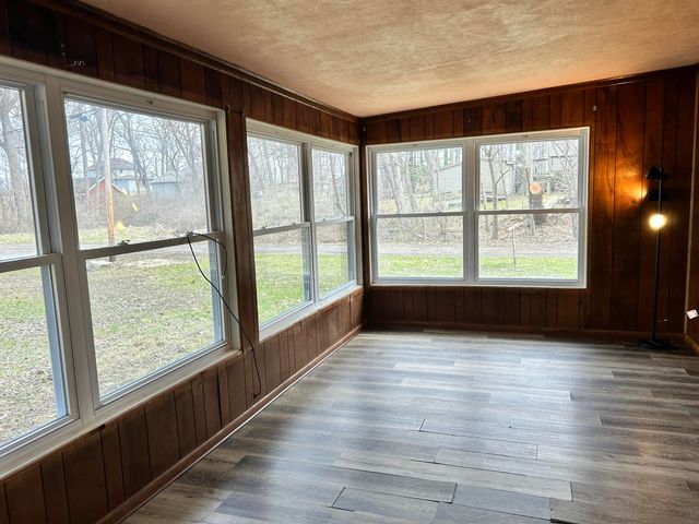 4609 Bear Lane, Valparaiso, IN 46383