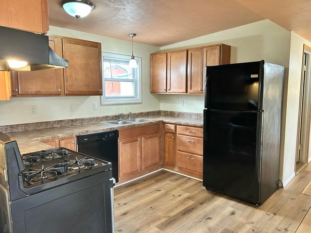 4609 Bear Lane, Valparaiso, IN 46383