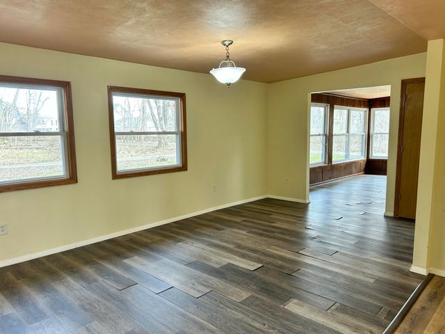 4609 Bear Lane, Valparaiso, IN 46383