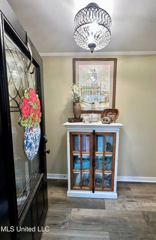 164 Waterwood Drive, Brandon, MS 39047