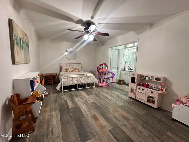 164 Waterwood Drive, Brandon, MS 39047