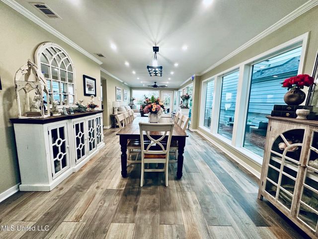 164 Waterwood Drive, Brandon, MS 39047