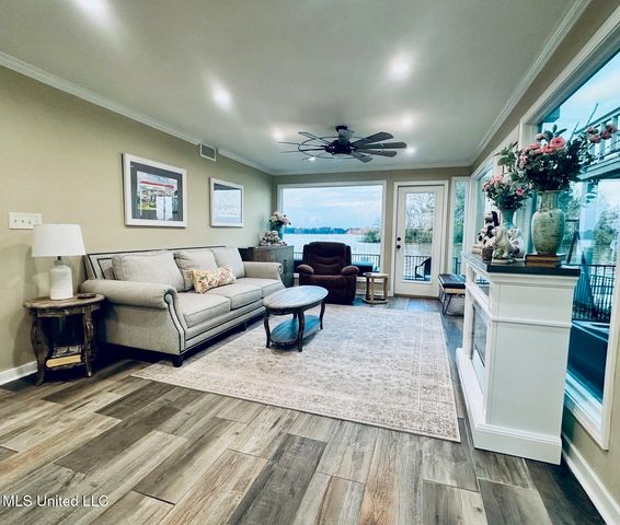 164 Waterwood Drive, Brandon, MS 39047