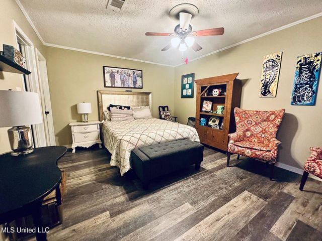 164 Waterwood Drive, Brandon, MS 39047