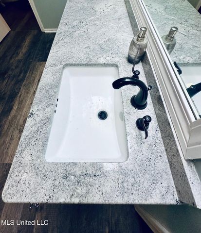 164 Waterwood Drive, Brandon, MS 39047