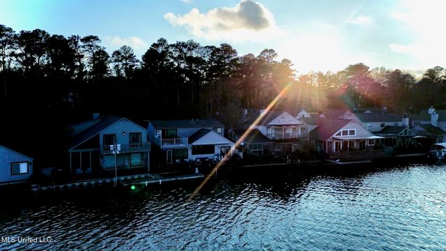 164 Waterwood Drive, Brandon, MS 39047