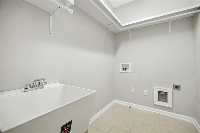 3220 Wheldon Way, Douglasville, GA 30135