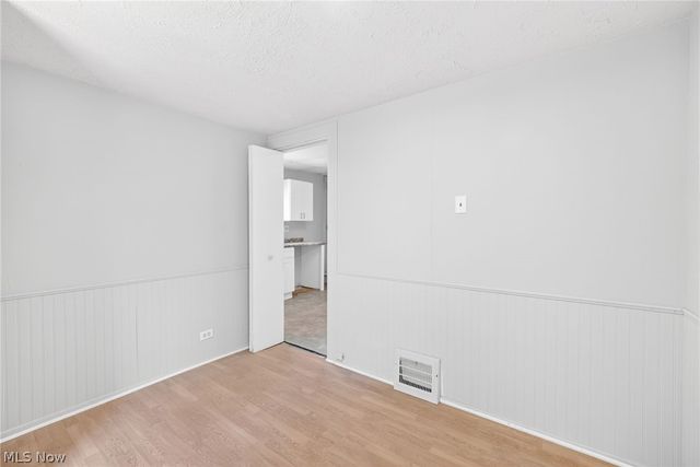 3162 W 104th Street, Cleveland, OH 44111