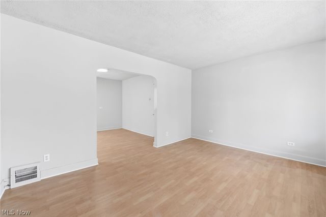3162 W 104th Street, Cleveland, OH 44111